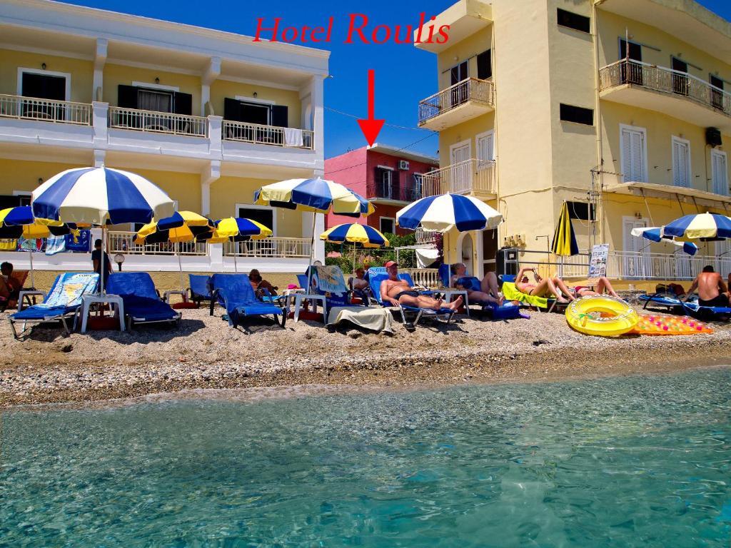 Hotel Pansion Roulis Moraḯtika Exterior foto